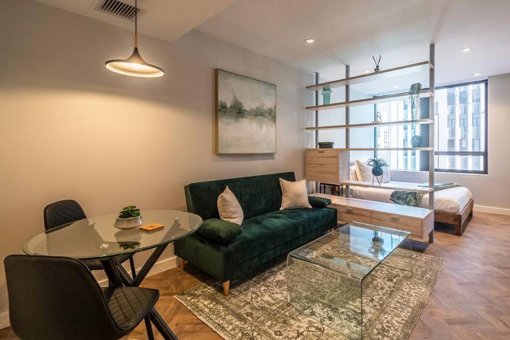 Apartment Urban Elegance *